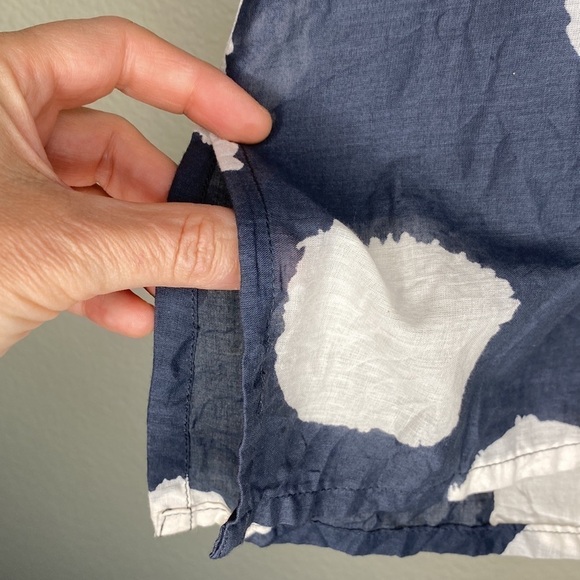 See Design Tunic grey white circles large sheer - Picture 3 of 6